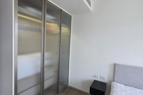 Студия в кондо в Клонг Тоэй, Бангкок, Таиланд № 142206 - фото 2