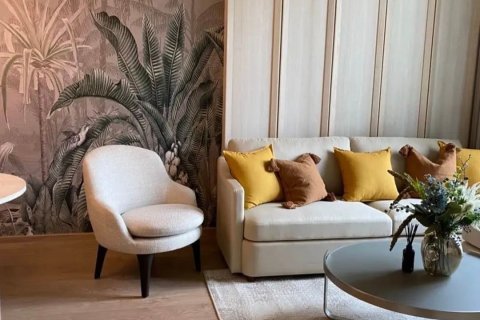 Condo in Watthana, Bangkok, Thailand, 2 bedrooms  № 171686 - photo 8