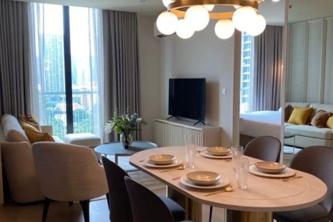 Condo in Watthana, Bangkok, Thailand, 2 bedrooms  № 171686 - photo 7