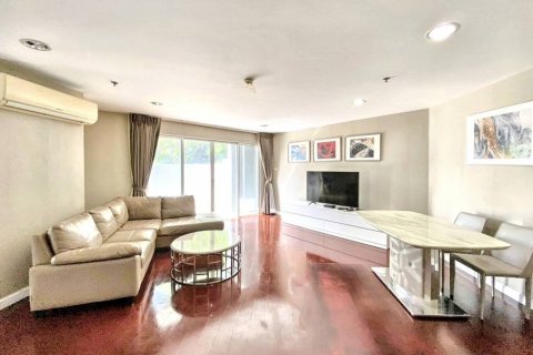 Кондоминиум с 5 спальнями в Хуай Кванге, Бангкок, Таиланд № 119033 - фото 1