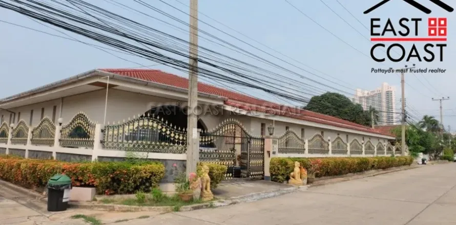 Casa de 6 dormitorios en Jomtien Beach, Pattaya, Tailandia № 213262
