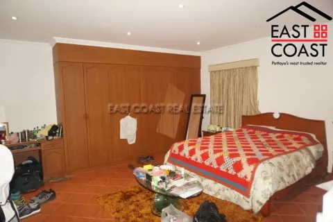 Casa de 3 dormitorios en Pattaya, Tailandia № 213257 - foto 19