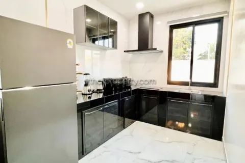 Casa de 4 dormitorios en Pattaya, Tailandia № 213260 - foto 7