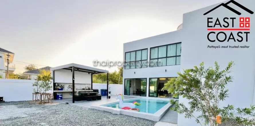 Casa de 4 dormitorios en Pattaya, Tailandia № 213260