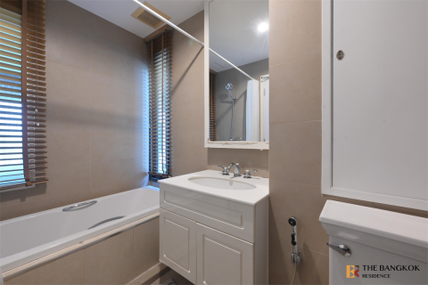 Condo in Bangkok, Thailand, 2 bedrooms  № 184319 - photo 9