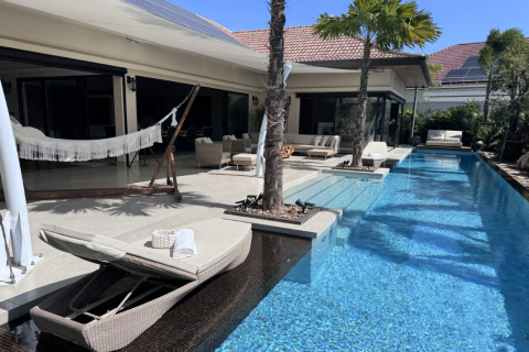 Villa in Hua Hin, Thailand 3 bedrooms № 159048