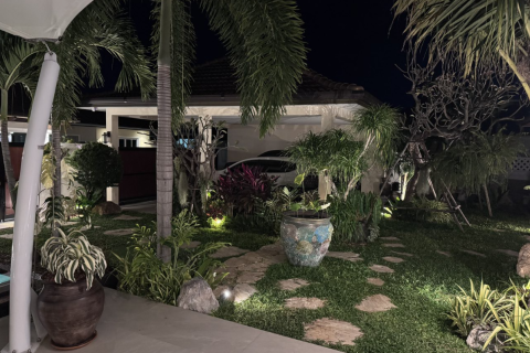 Villa in Hua Hin, Thailand 3 bedrooms № 159048 - photo 7