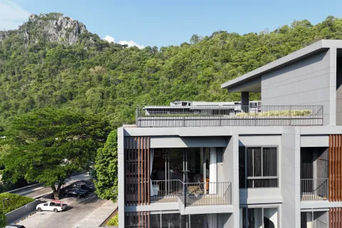 Penthouse à Pak Chong, Thaïlande 3 chambres № 159044