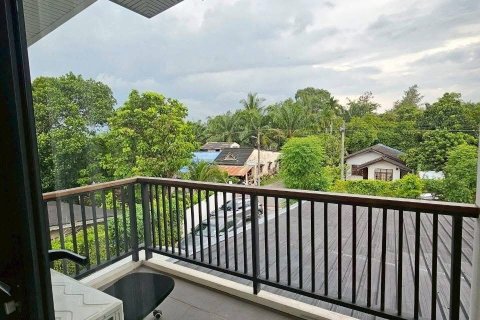 House in Surat Thani, Thailand 5 bedrooms № 159047 - photo 9