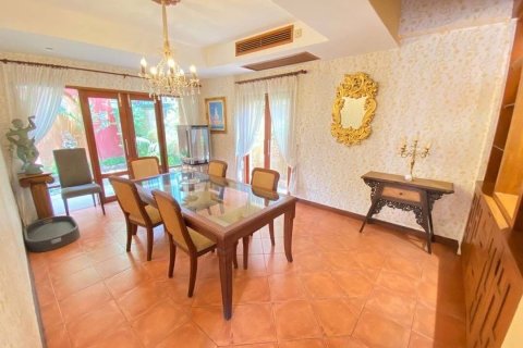 Дом в Паттайе, Таиланд с 4 спальнями  № 173631 - фото 12