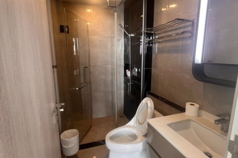 Studio in the Condo in Huai Khwang, Bangkok, Thailand  № 173637 - photo 8