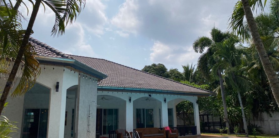 Вилла в Паттайе, Таиланд с 4 спальнями  № 173635