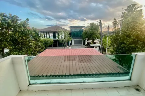 House in Chiang Mai, Thailand 5 bedrooms № 154889 - photo 14