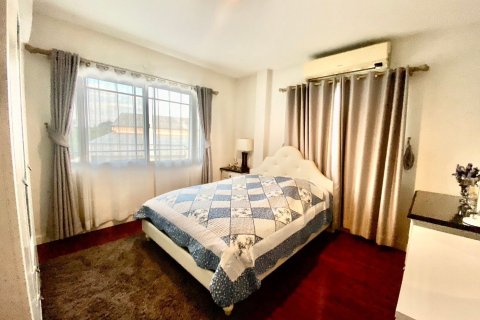 House in Chiang Mai, Thailand 5 bedrooms № 154889 - photo 20