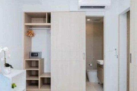 Condo in Phuket, Thailand, 3 bedrooms  № 170642 - photo 9