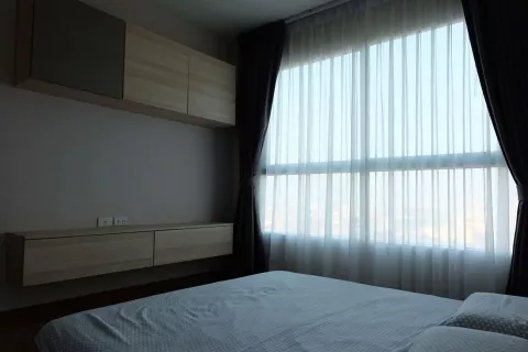 Condo in Sathon, Bangkok, Thailand, 2 bedrooms  № 140064 - photo 4