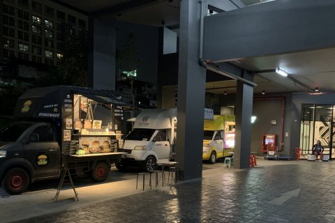 Кондоминиум с 2 спальнями в Бангкапи, Бангкок, Таиланд № 137229 - фото 24