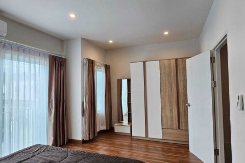 House in Phuket, Thailand 3 bedrooms № 136833 - photo 2