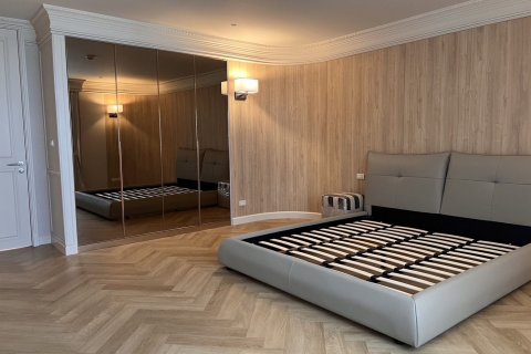 Condo in Watthana, Bangkok, Thailand, 2 bedrooms  № 136831 - photo 8