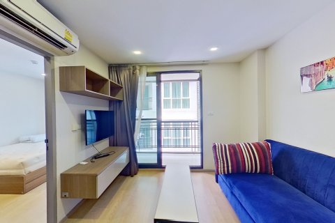 Studio dans le Condo à Watthana, Bangkok, Thaïlande  № 136834 - photo 3