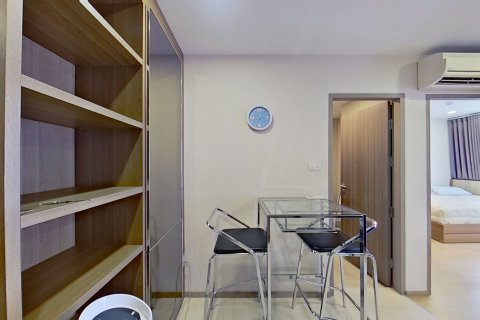 Studio dans le Condo à Watthana, Bangkok, Thaïlande  № 136834 - photo 6