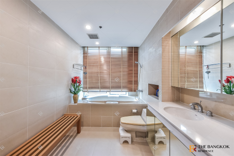 Condo à Bangkok, Thaïlande, 3 chambres  № 187988