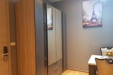 Studio in the Condo in Khlong Toei, Bangkok, Thailand  № 157015 - photo 8