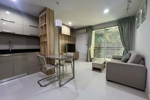 Studio in the Condo in Khlong Toei, Bangkok, Thailand № 157018 - photo 11