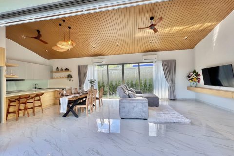 Villa in Ko Samui, Thailand 3 bedrooms № 157014 - photo 8