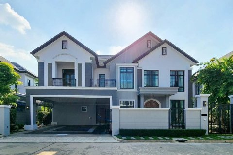 Дом в Правете, Бангкок, Таиланд с 4 спальнями  № 157016