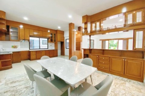 House in Pattaya, Thailand 2 bedrooms № 157779 - photo 5