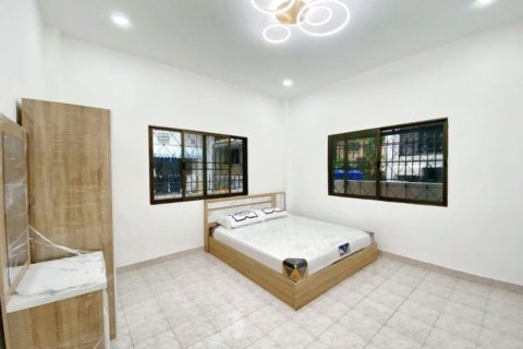 House in Pattaya, Thailand 2 bedrooms № 157779 - photo 12