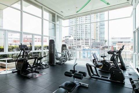 Condo in Bangkok, Thailand, 2 bedrooms  № 157783 - photo 3