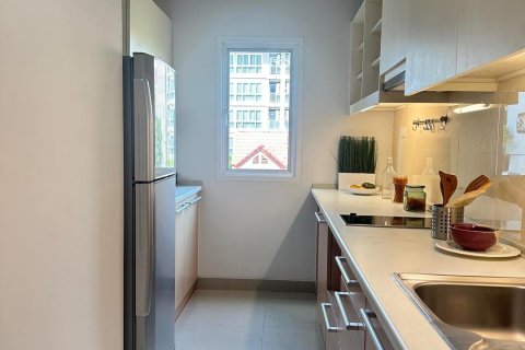 Condo in Bangkok, Thailand, 2 bedrooms  № 157624 - photo 3