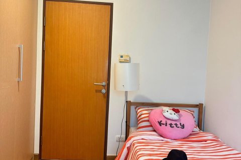 Condo in Bangkok, Thailand, 2 bedrooms  № 157624 - photo 2