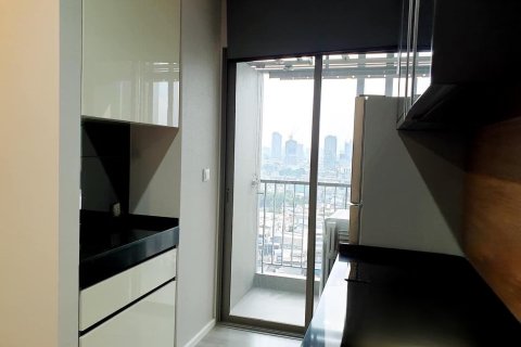 Condo in Bangkok, Thailand, 1 bedroom № 157629 - photo 6