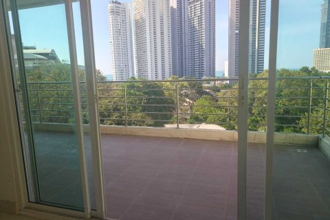 Condo in Pattaya, Thailand, 2 bedrooms  № 156979 - photo 8