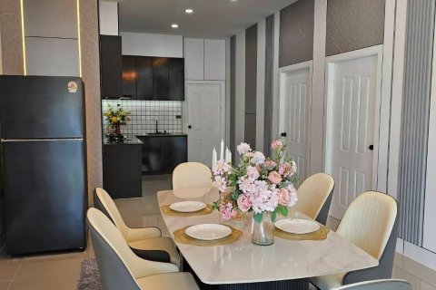 Вилла в Паттайе, Таиланд с 3 спальнями  № 156978 - фото 16