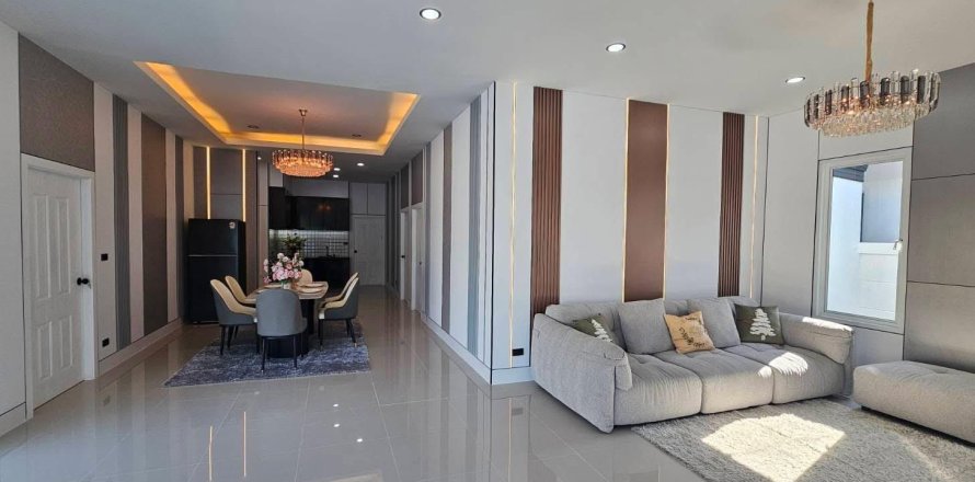 Вилла в Паттайе, Таиланд с 3 спальнями  № 156978