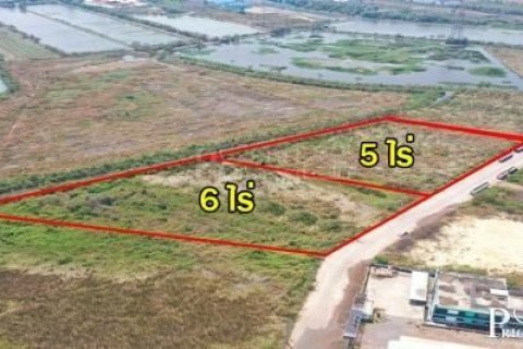 Земельный участок в Самут Сакхоне, Таиланд 9600м2  № 160379