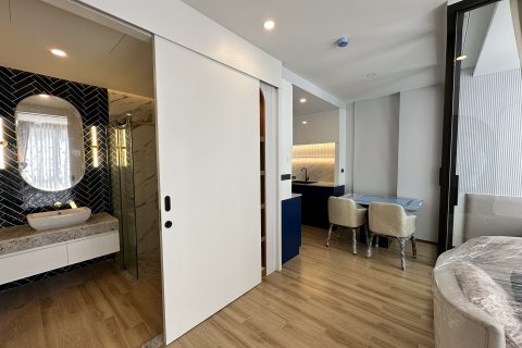 Condo à Phuket, Thaïlande, 2 chambres  № 160383 - photo 8