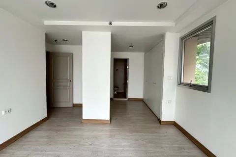 Кондоминиум с 3 спальнями в Ян Наве, Бангкок, Таиланд № 160380 - фото 6