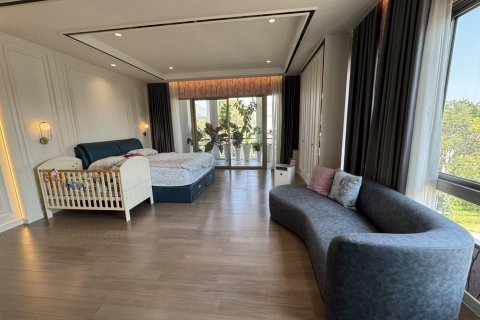 House in Lat Krabang, Bangkok, Thailand 4 bedrooms № 160381 - photo 23