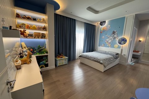 House in Lat Krabang, Bangkok, Thailand 4 bedrooms № 160381 - photo 19