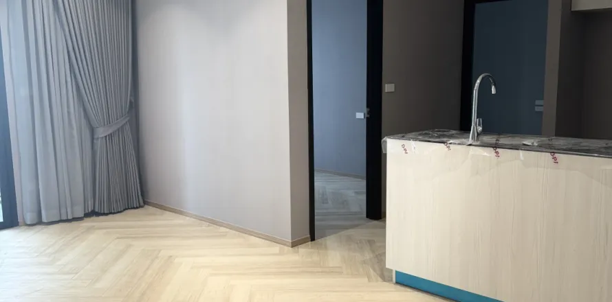 Condo in Phuket, Thailand, 3 bedrooms  № 160382