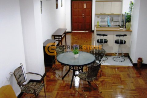 Studio dans le Condo à Chonburi, Thaïlande  № 144489 - photo 5