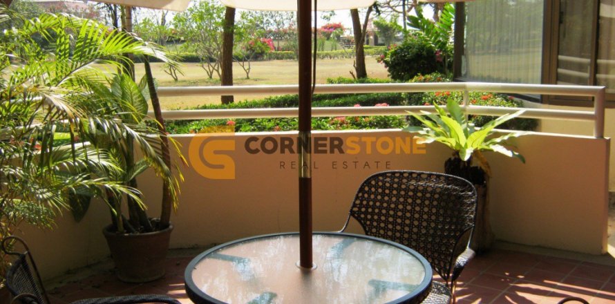 Studio dans le Condo à Chonburi, Thaïlande  № 144489