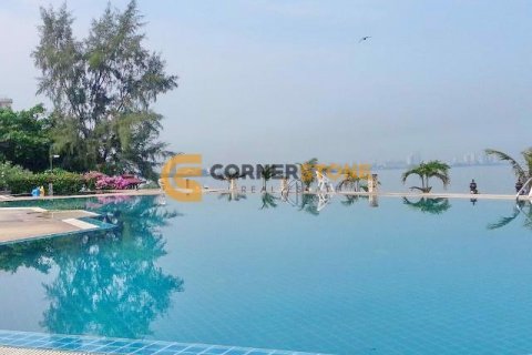 Studio dans le Condo à Chonburi, Thaïlande  № 144489 - photo 14