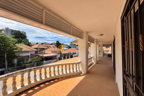 Studio on Jomtien Beach, Pattaya, Thailand № 144488 - photo 2