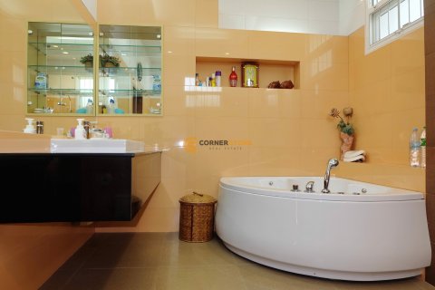 Studio on Jomtien Beach, Pattaya, Thailand № 144487 - photo 22